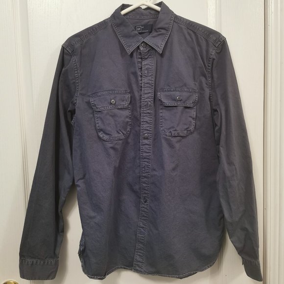 Men's Button Down Long Sleeve Casual Shirt with Chest Pockets - Picture 1 of 4